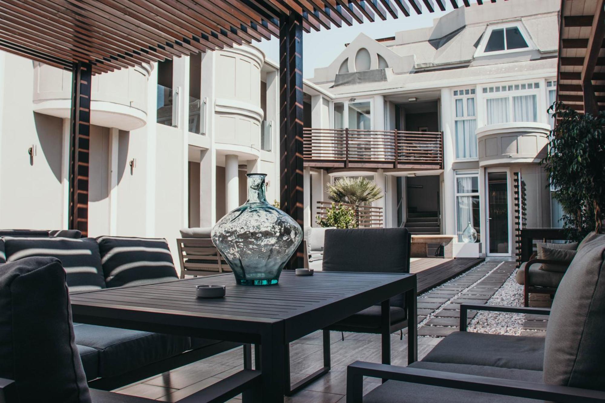 Swakopmund Luxury Suites Exteriör bild