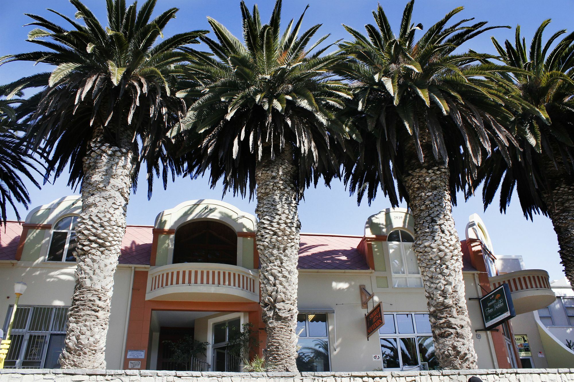Swakopmund Luxury Suites Exteriör bild